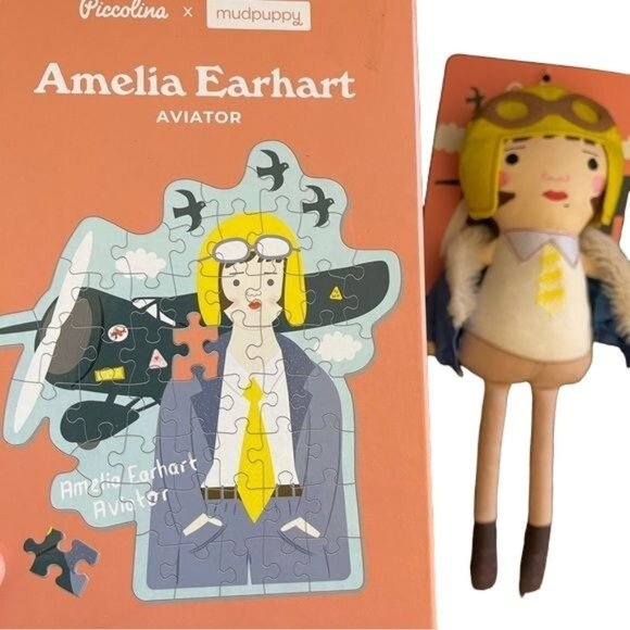 Mudpuppy Piccolina Amelia Earhart Aviator Puzzle Doll Strong Women Set New Gift - Picture 4 of 8